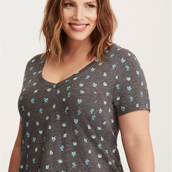 torrid Tops - Torrid Cactus Print V-Neck Gray Pocket Tee 3X